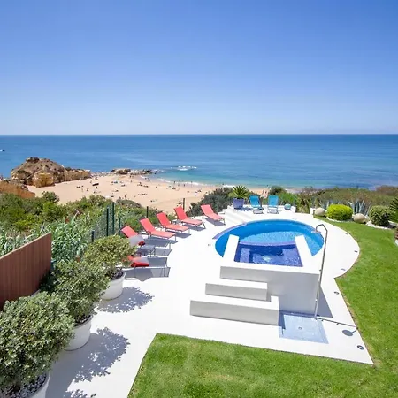 Beachfront - Private Access - Walk Everywhere Without Car - Pool & Jacuzzi Villa *