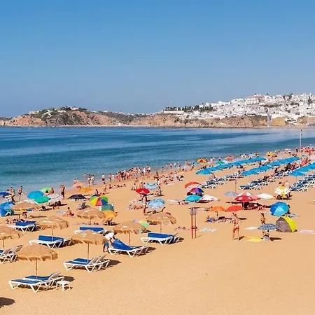 Luxurious Beachfront De La With Private Acces *