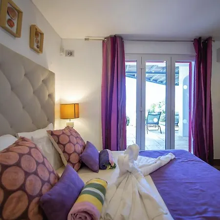 Villa Luxurious Beachfront De La With Private Acces Albufeira