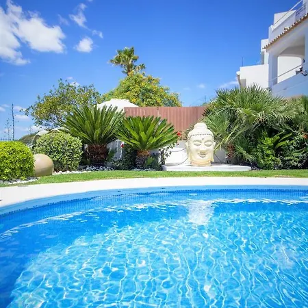 Villa Luxurious Beachfront De La With Private Acces *