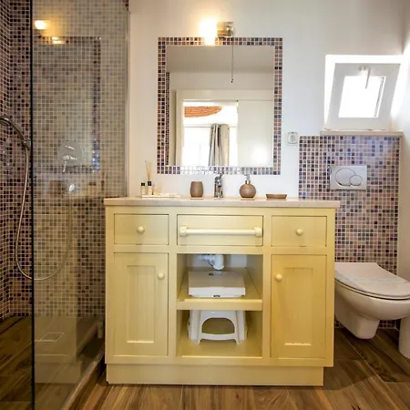 Villa Luxurious Beachfront De La With Private Acces Albufeira