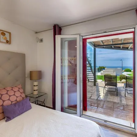 Vila Villa Front De Mer Avec Piscine Jacuzzi Acces Prive Plage En Famille Et Entre Amis *