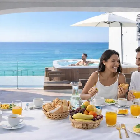 Vila Villa Front De Mer Avec Piscine Jacuzzi Acces Prive Plage En Famille Et Entre Amis *