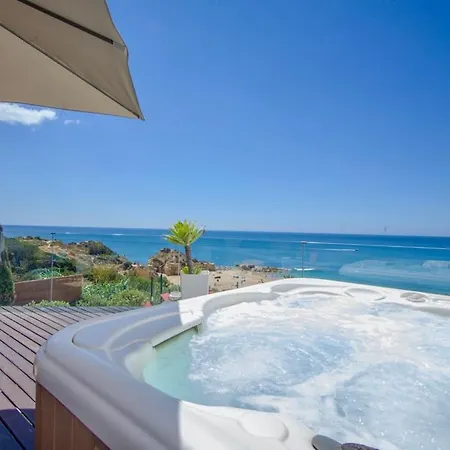 Βίλα Beachfront - Private Access - Walk Everywhere Without Car - Pool & Jacuzzi