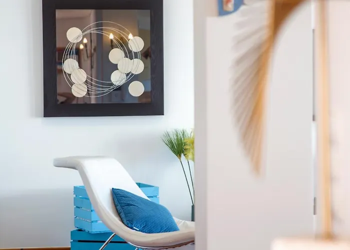 Oceanfront Luxury Villa With Private Beach Access Pool & Jacuzzi Walk To Town Sleeps 10 알부페이라