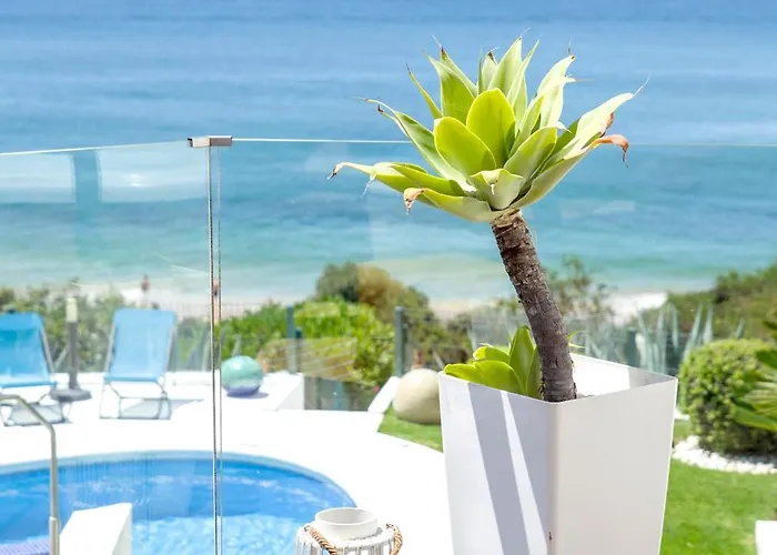 Oceanfront Luxury Villa With Private Beach Access Pool & Jacuzzi Walk To Town Sleeps 10 * 알부페이라